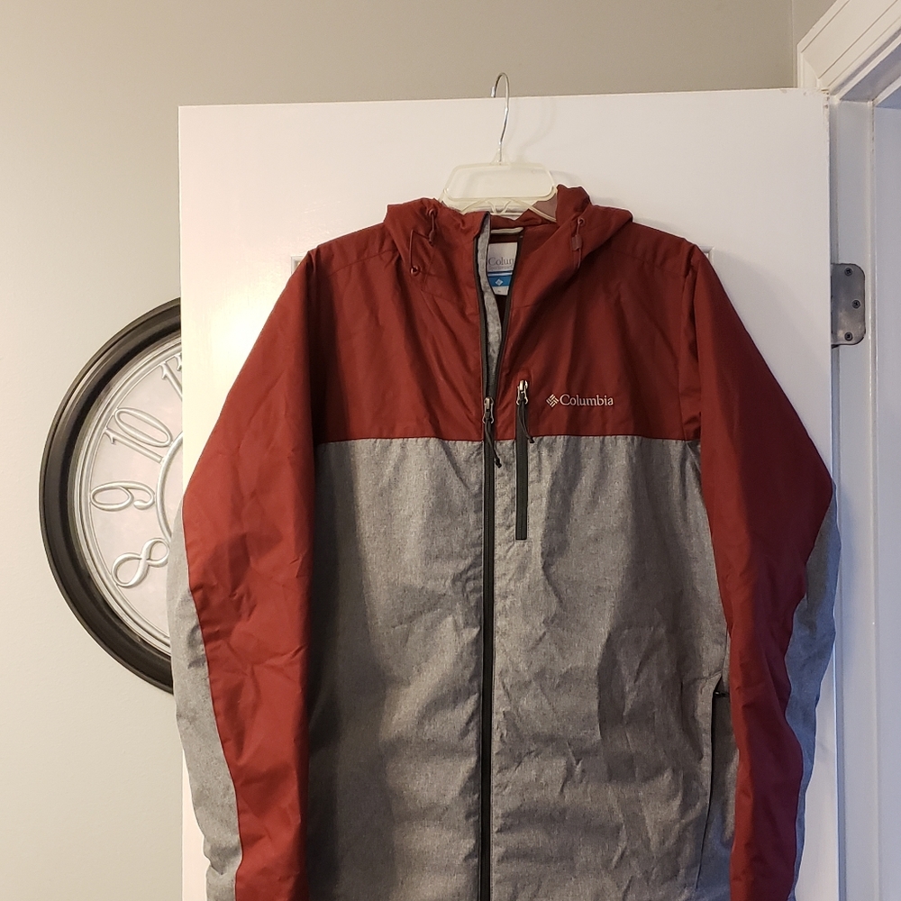 Columbia zip up hooded jacket size M